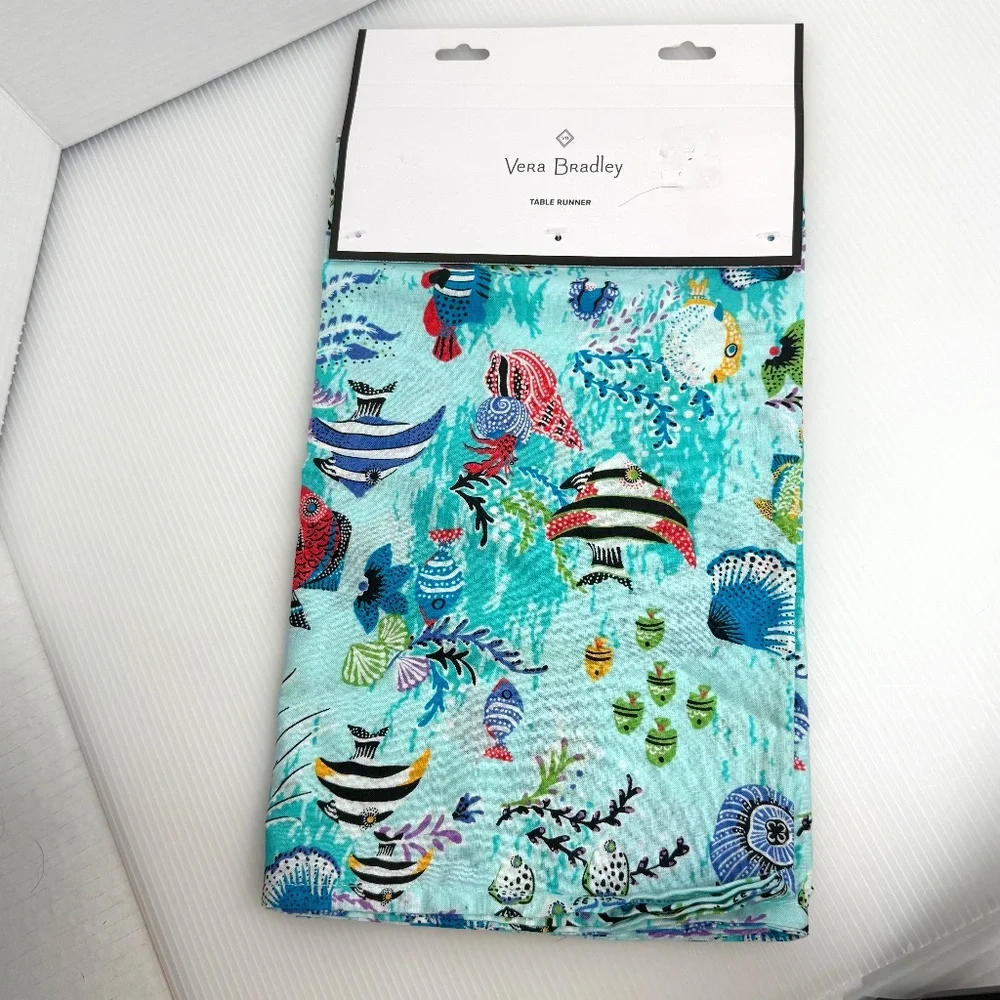 Vera‎ Bradley Aquatic Floral Table Runner Antilles Treasure Aquatic Sea 13 X 96